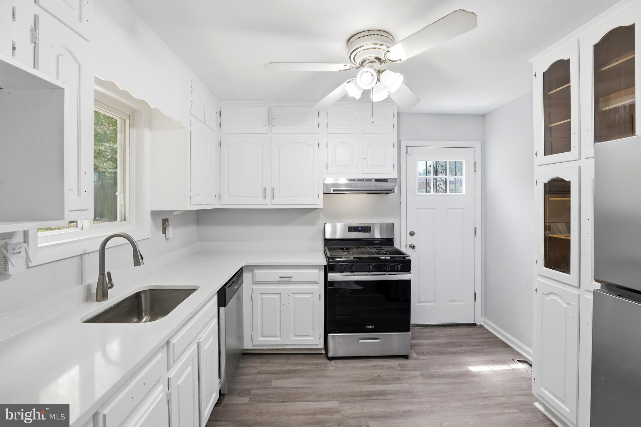 ROLLING ACRES - Residential