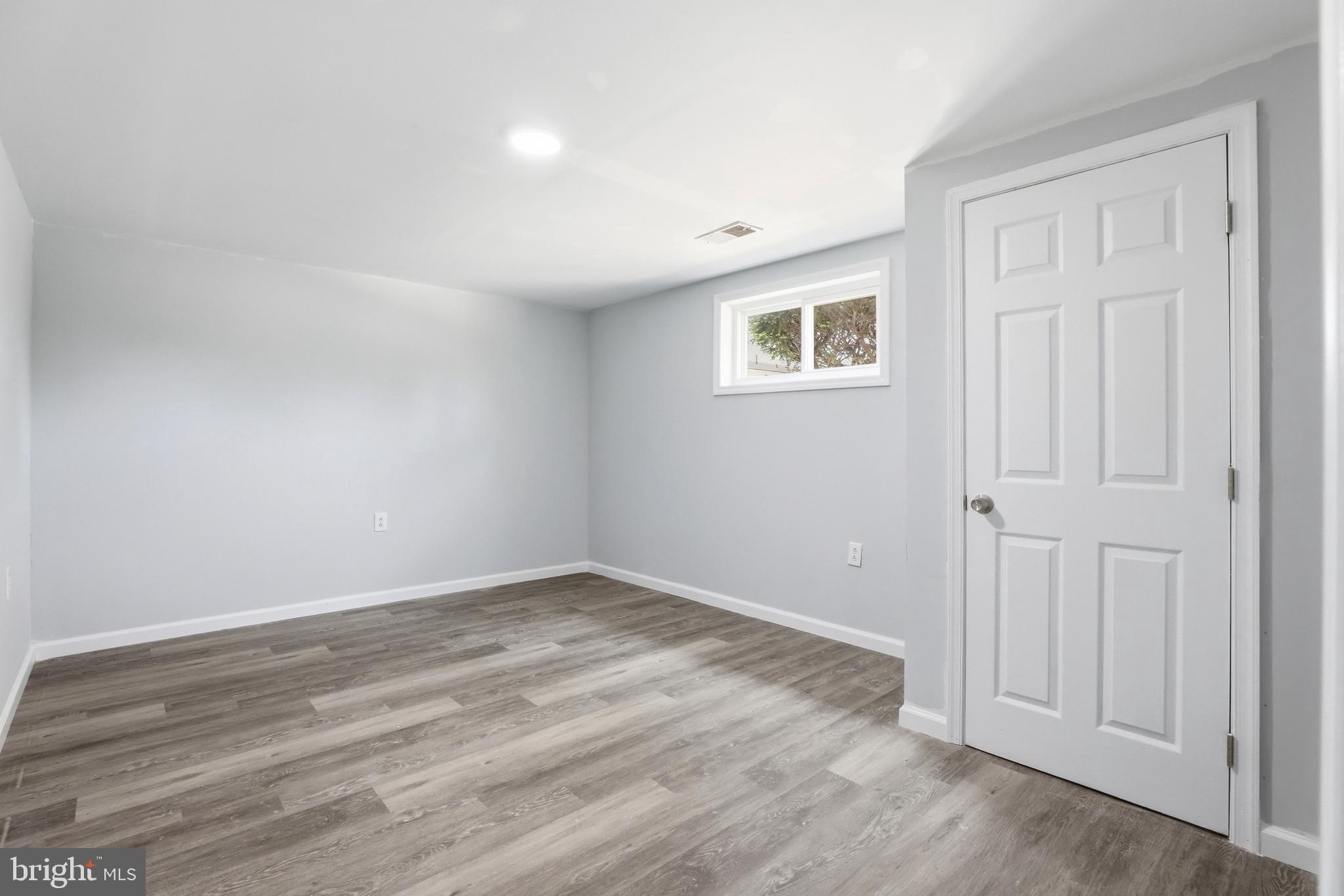 ROLLING ACRES - Residential