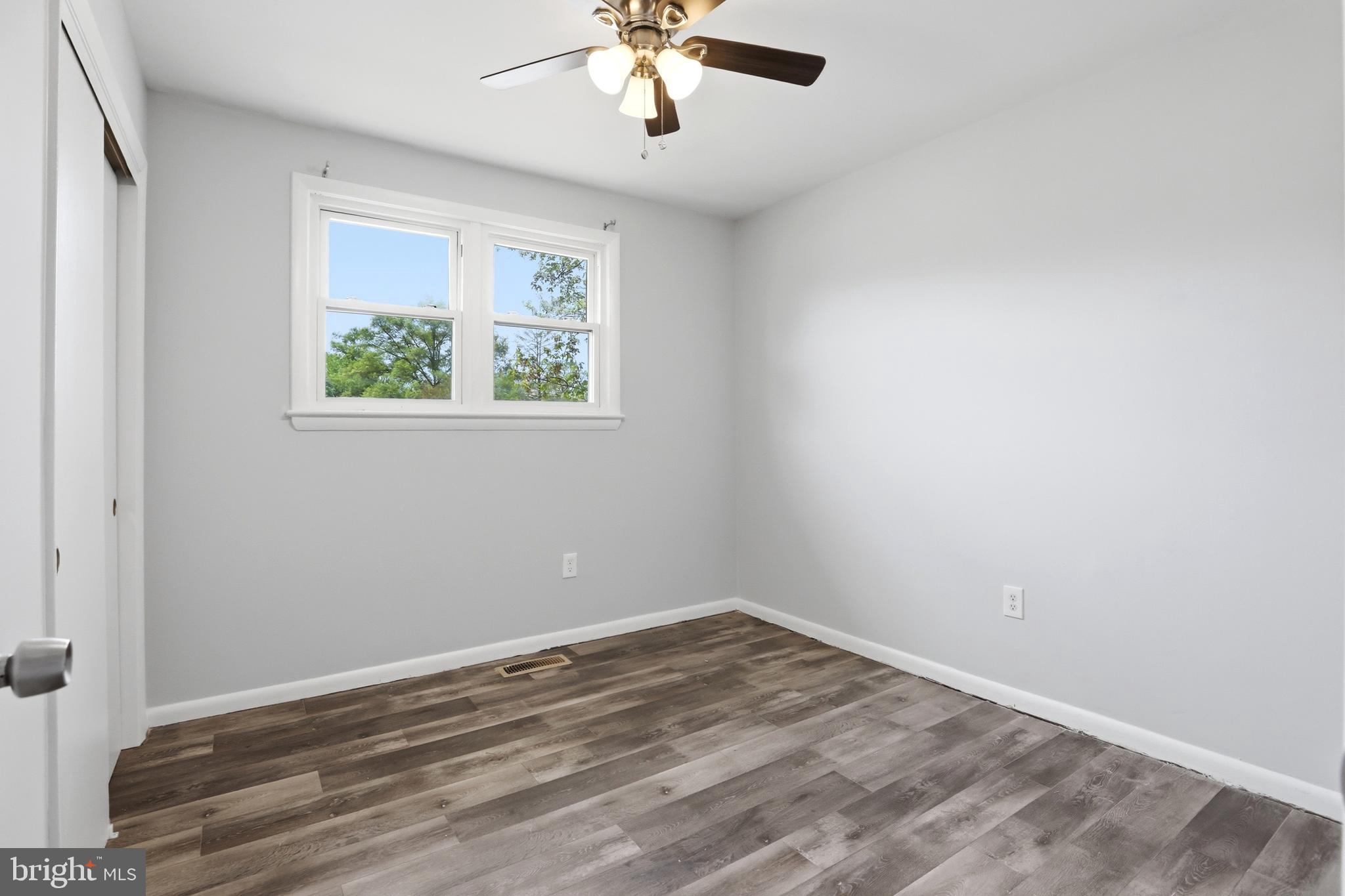 ROLLING ACRES - Residential