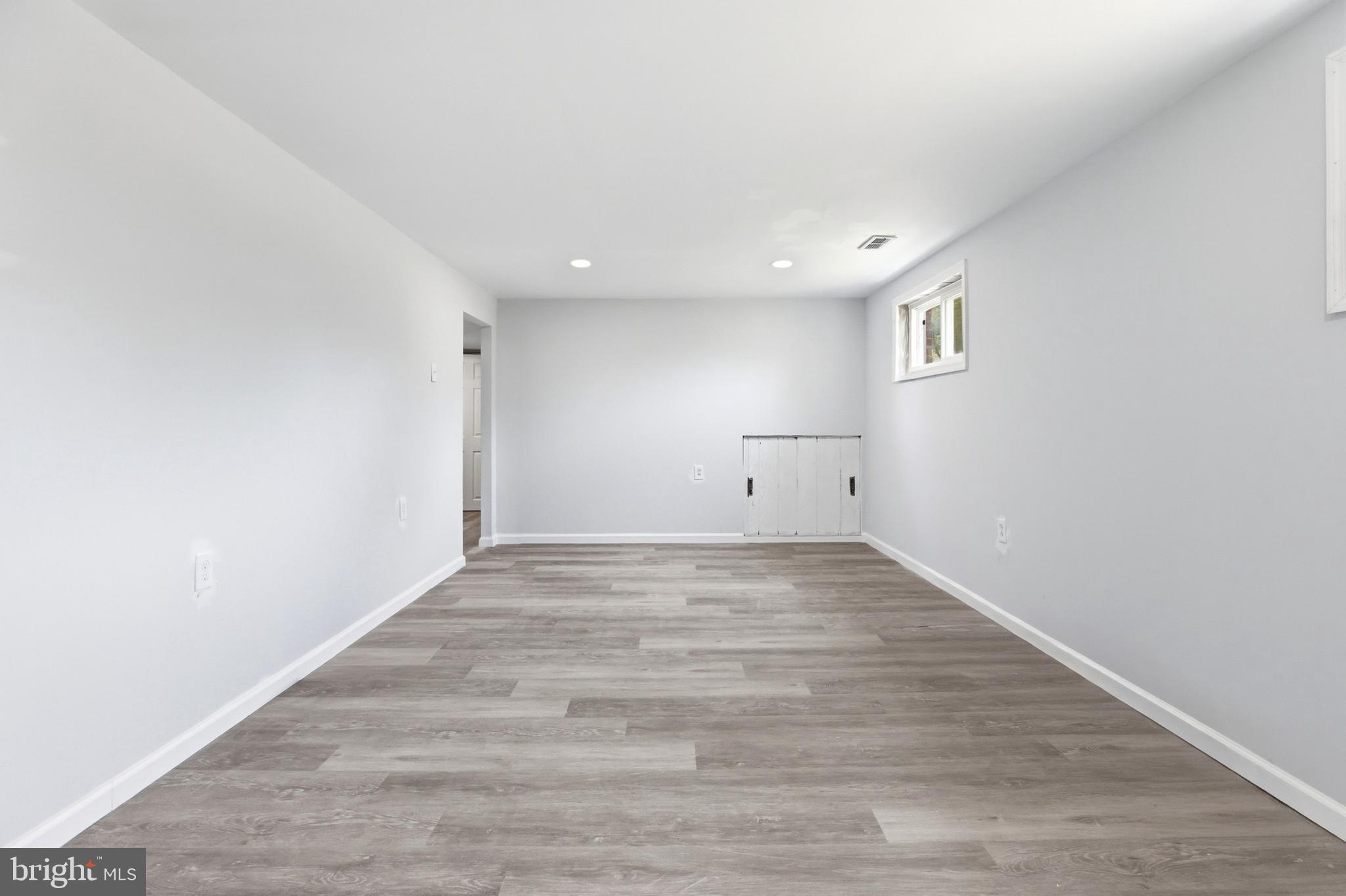 ROLLING ACRES - Residential