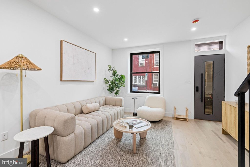 Photo of 2035 Pierce Street, PHILADELPHIA, PA 19145 (MLS # PAPH2481404)