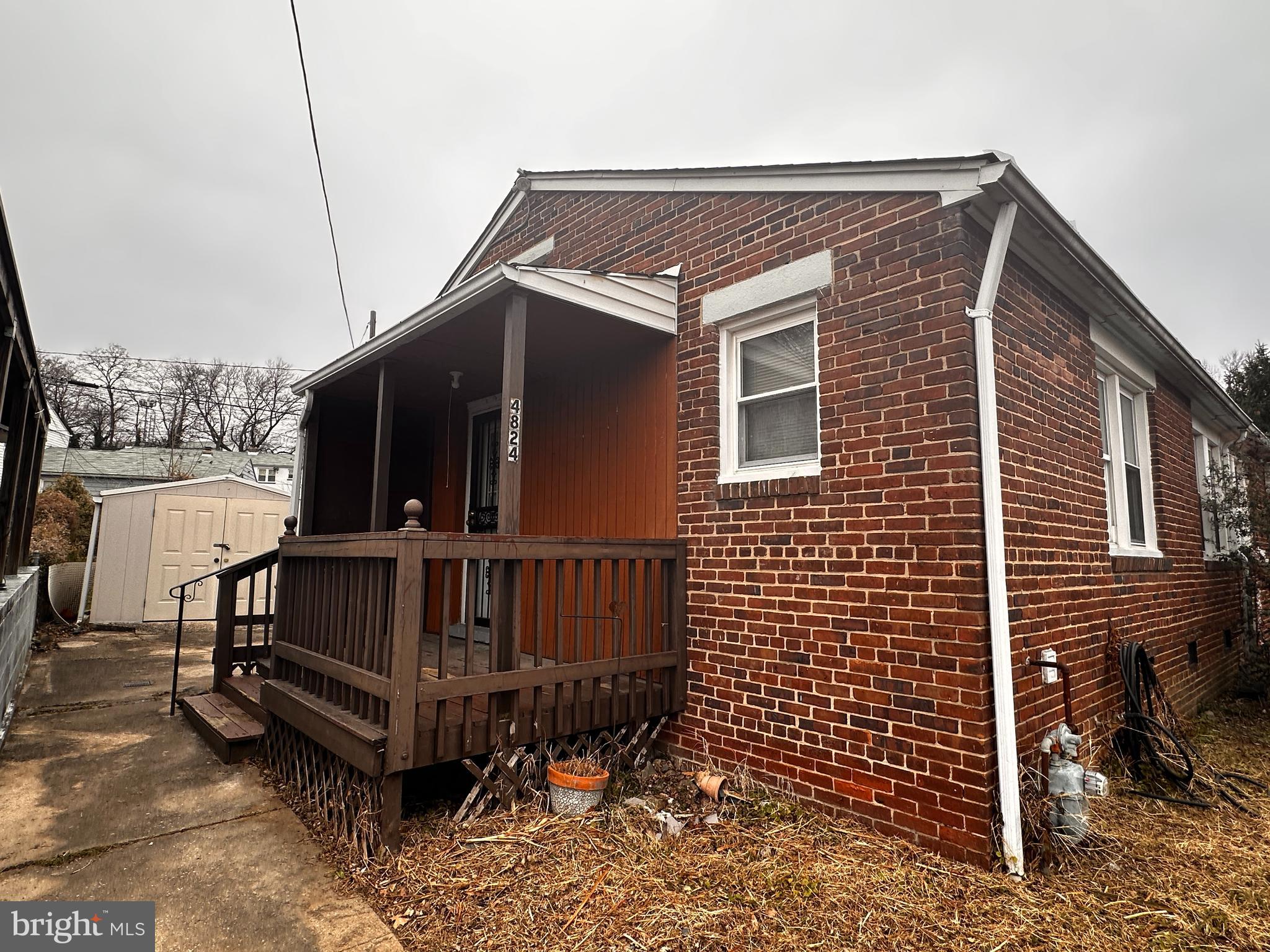 ARMISTEAD GARDENS - Residential