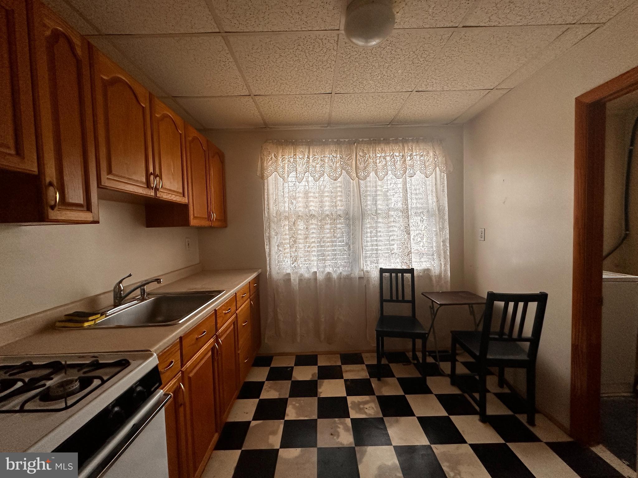 ARMISTEAD GARDENS - Residential