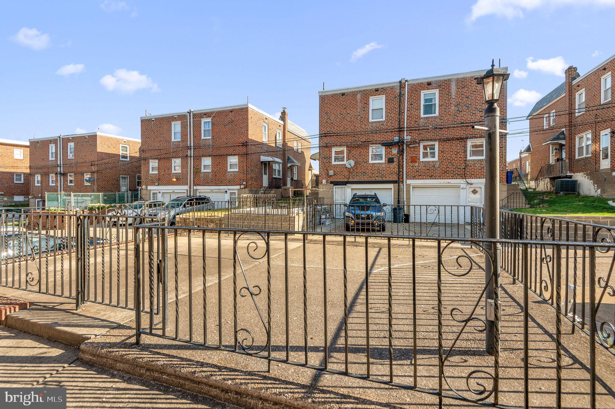 RHAWNHURST - Residential