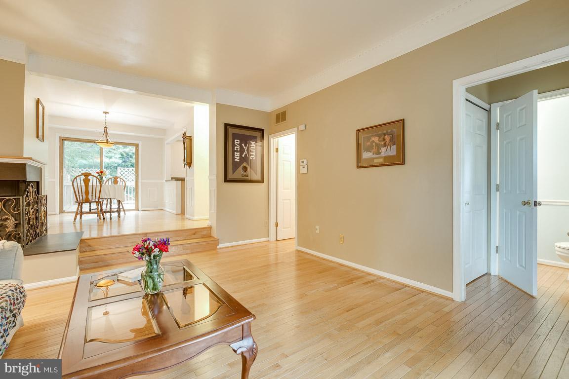 GLEN COVE - Residential