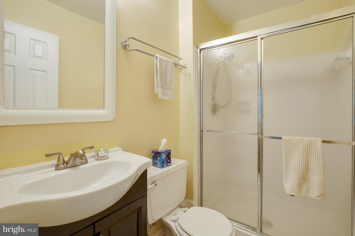 GLEN COVE - Residential