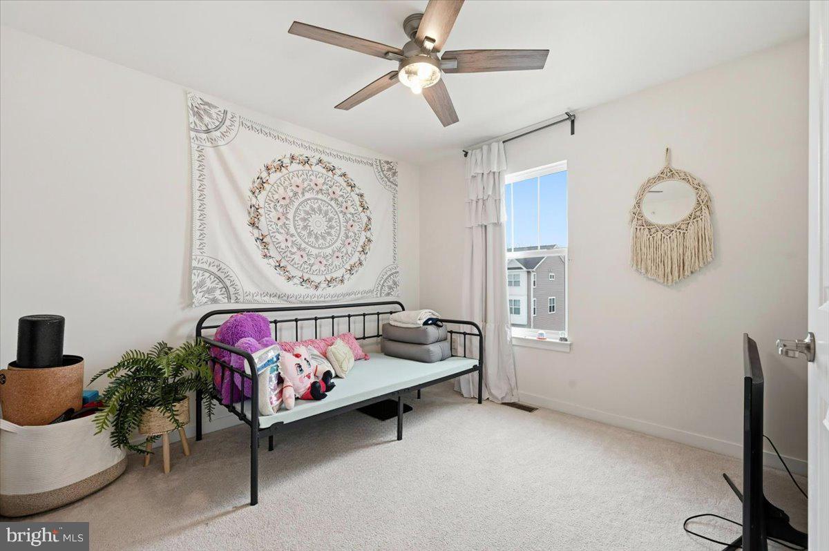 TOWNES AT SHANNON HILL - Residential