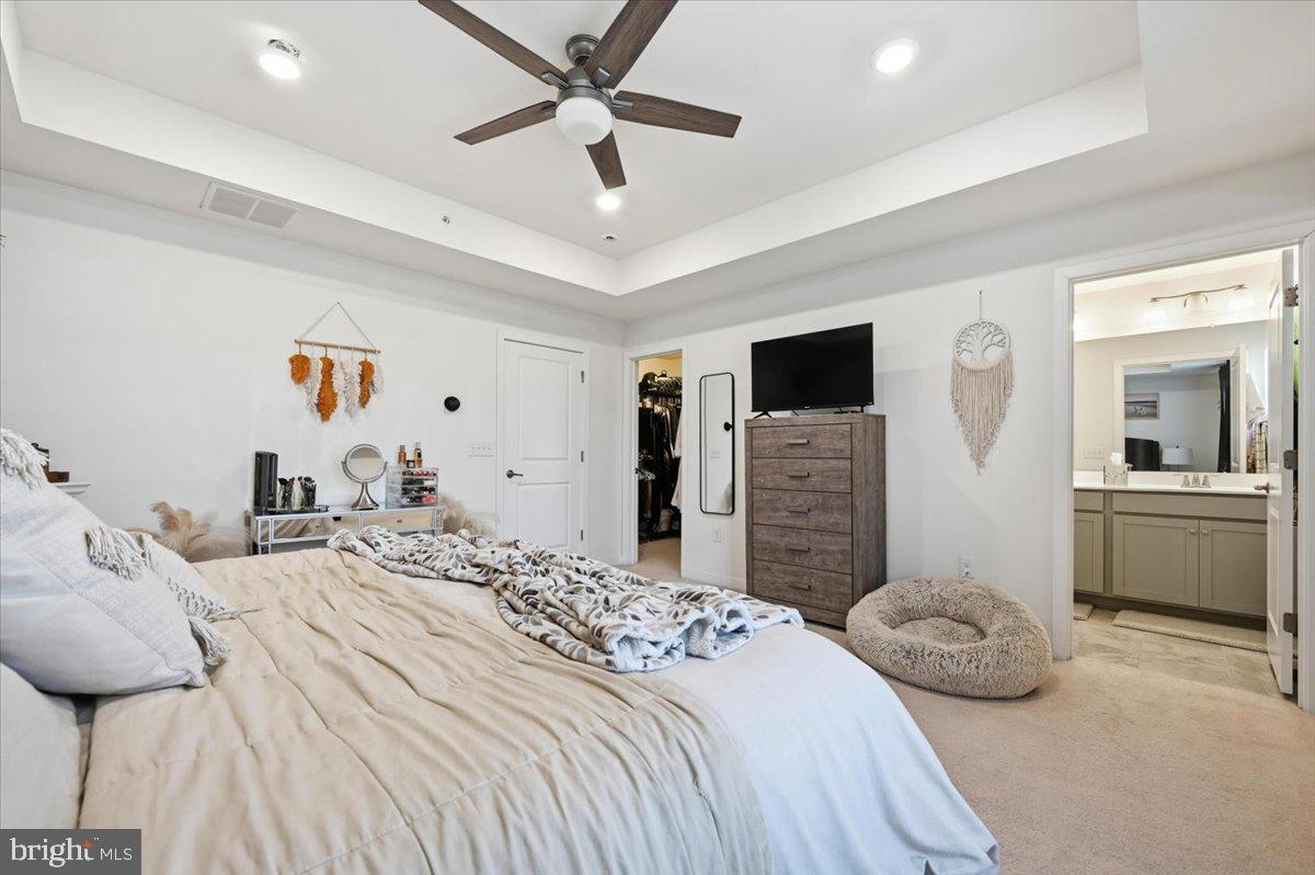 TOWNES AT SHANNON HILL - Residential