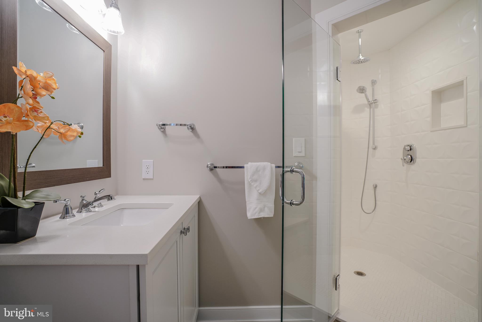 NEW HOPE - Residential