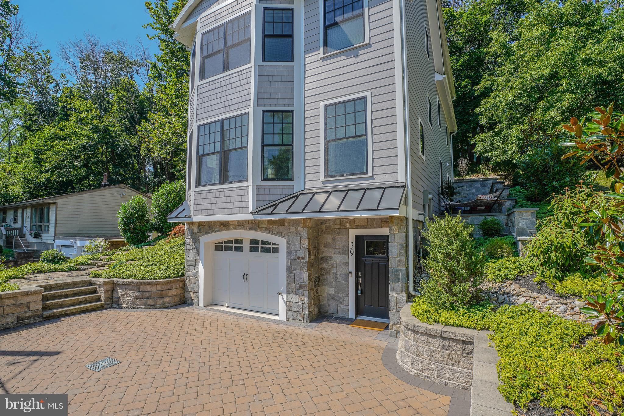 NEW HOPE - Residential