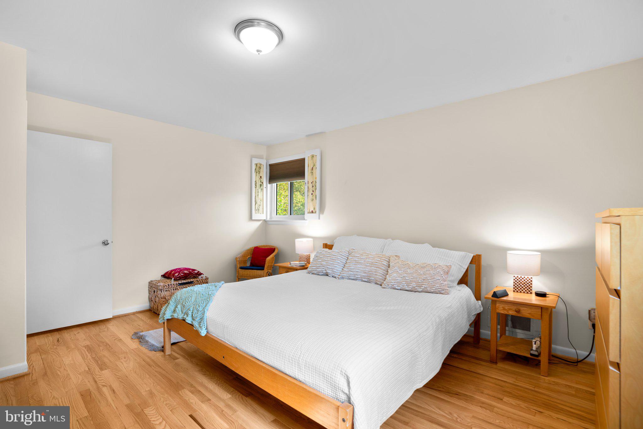 OAKWOOD KNOLLS - Residential