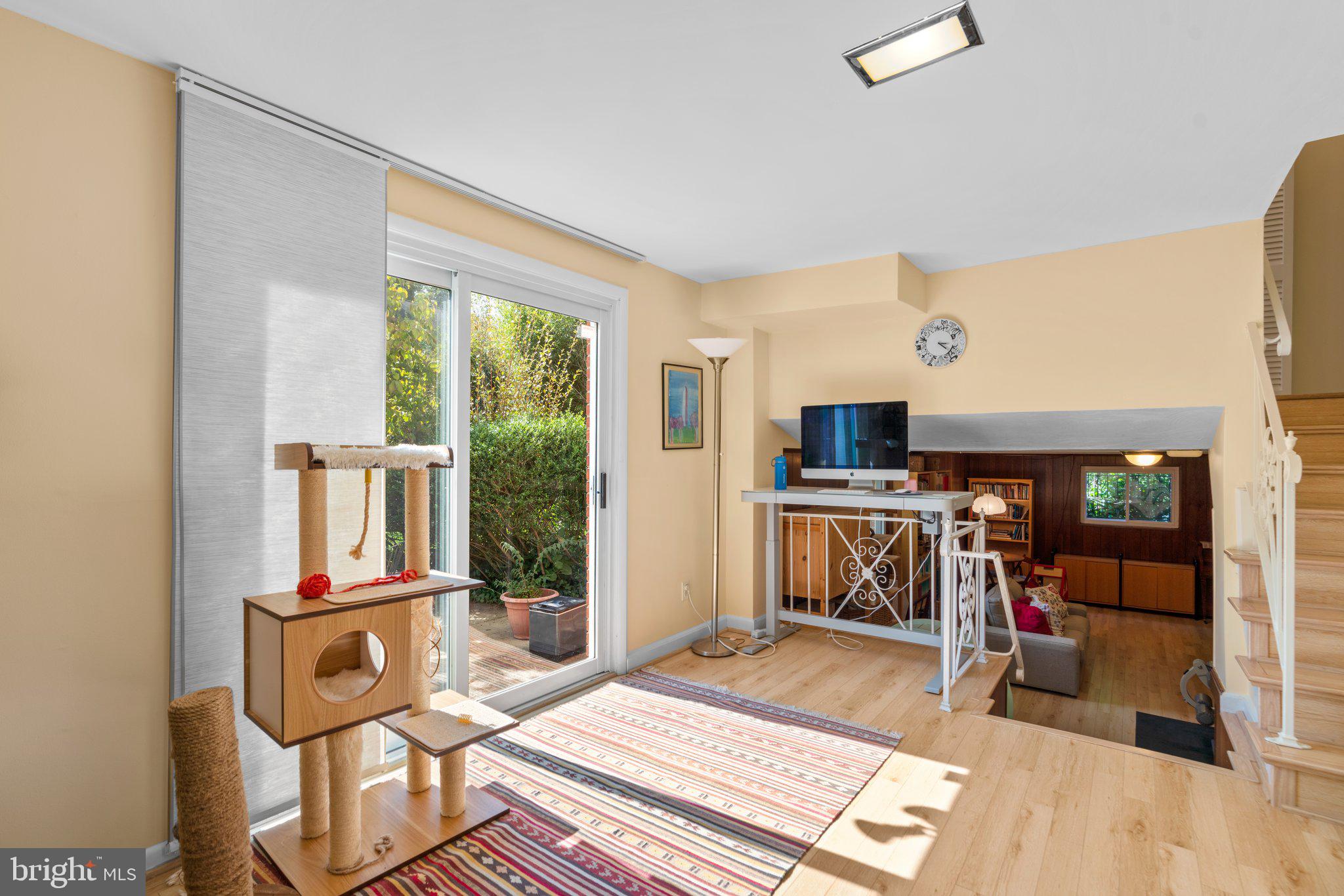 OAKWOOD KNOLLS - Residential