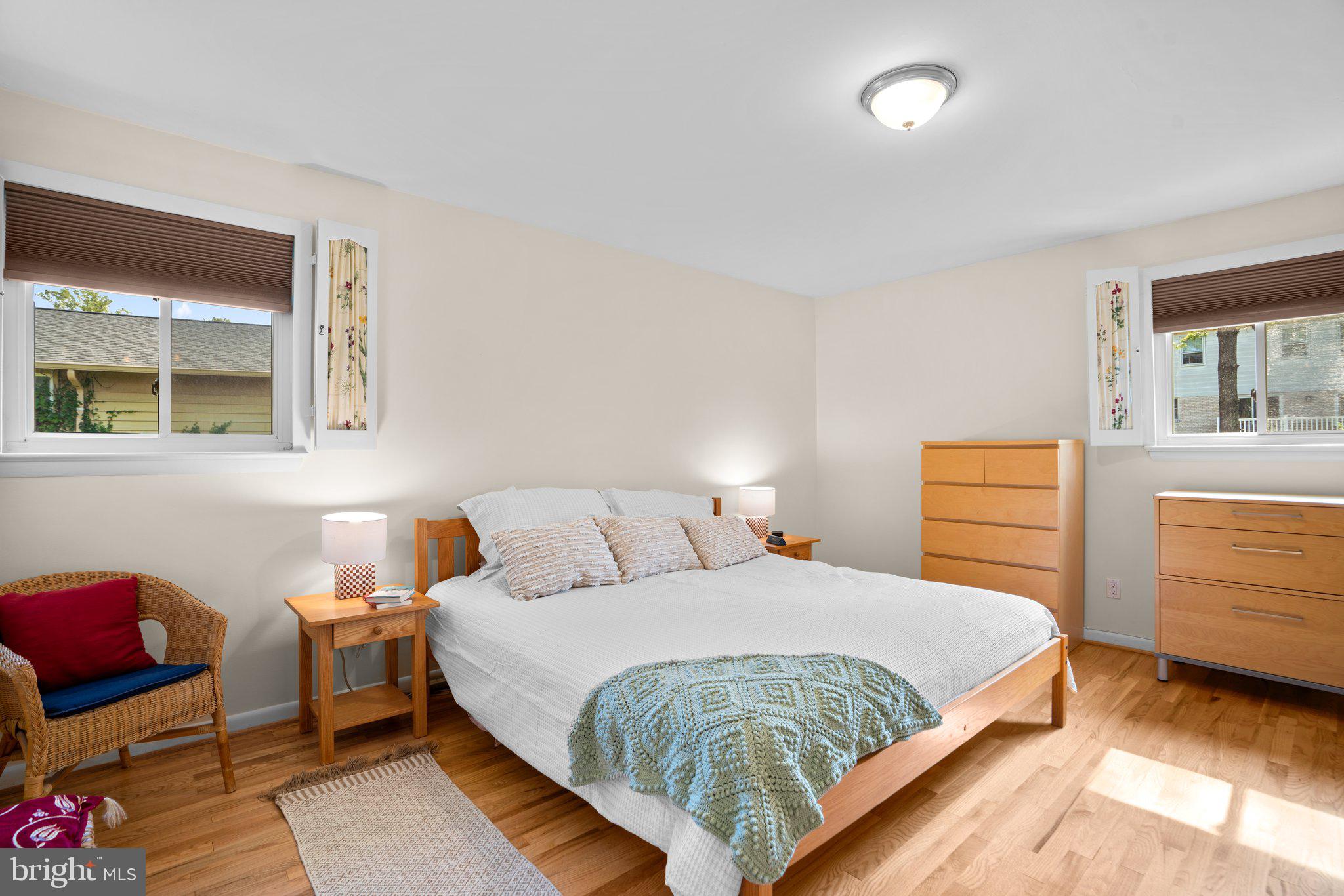 OAKWOOD KNOLLS - Residential