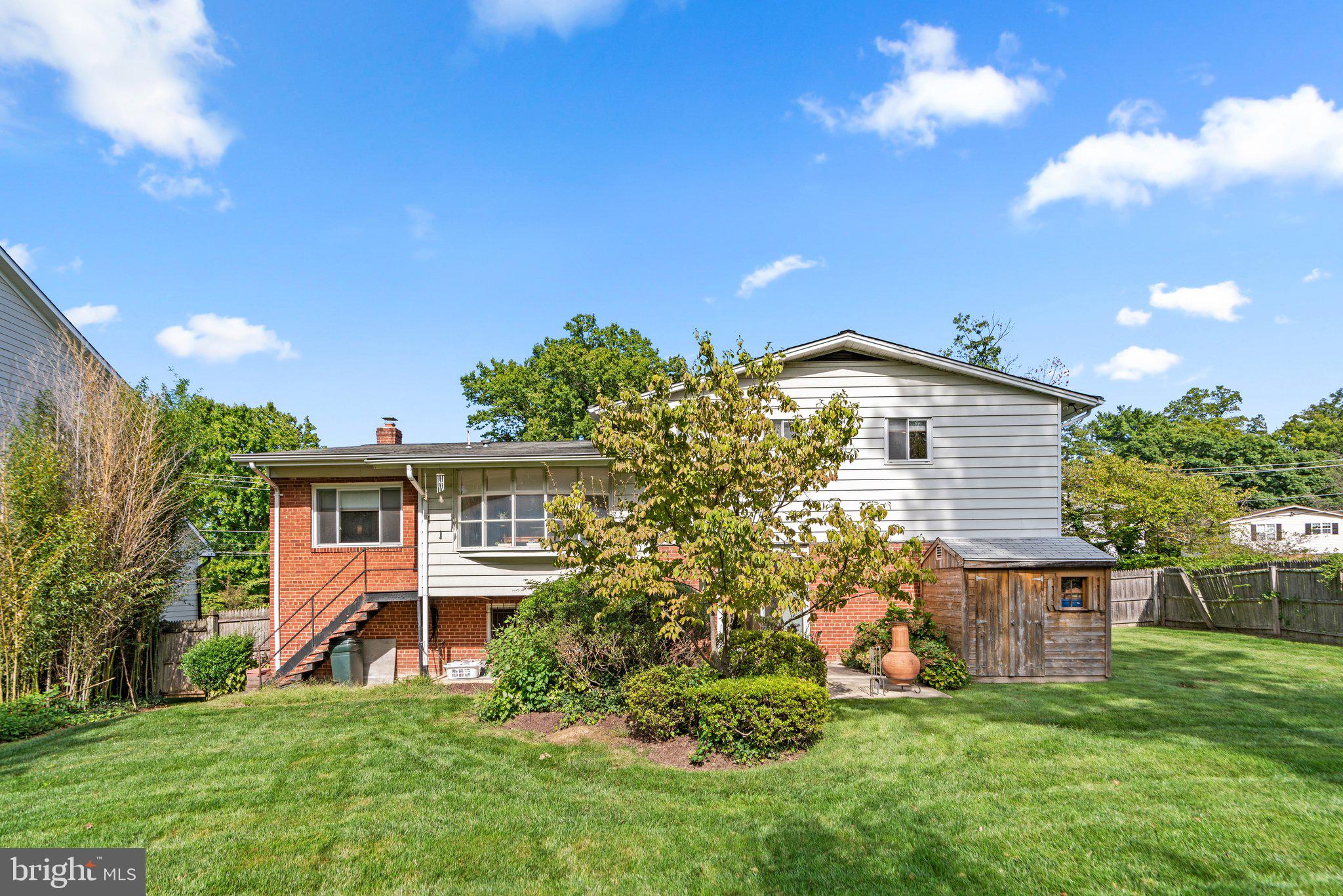 OAKWOOD KNOLLS - Residential