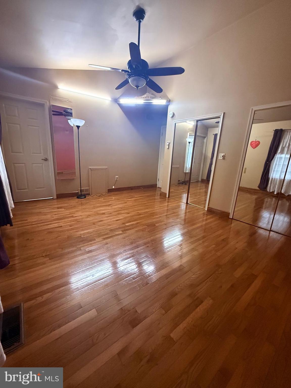 NEWPORT VILLAGE - Residential Lease