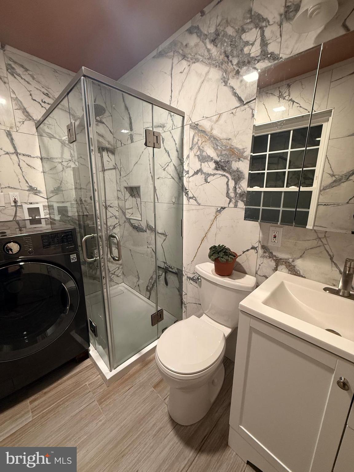 NEWPORT VILLAGE - Residential Lease