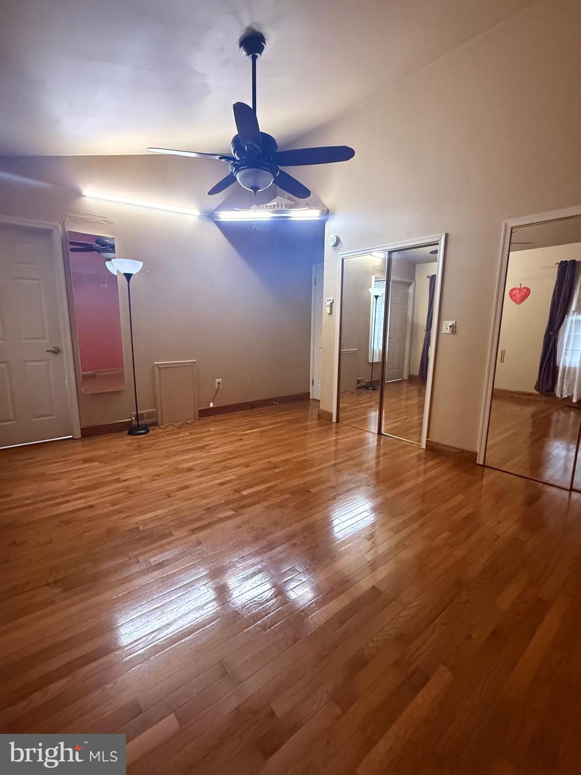 NEWPORT VILLAGE - Residential Lease