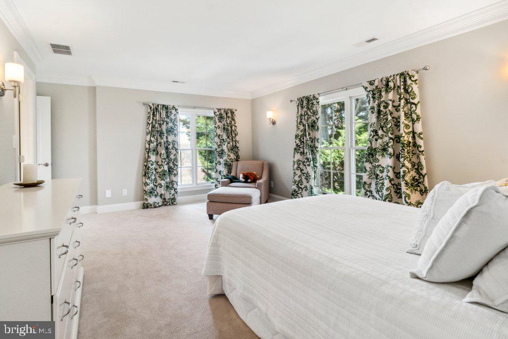 MORGAN MANOR - Residential