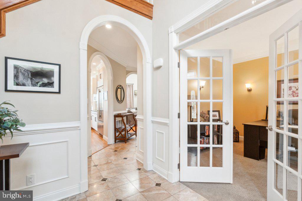 MORGAN MANOR - Residential