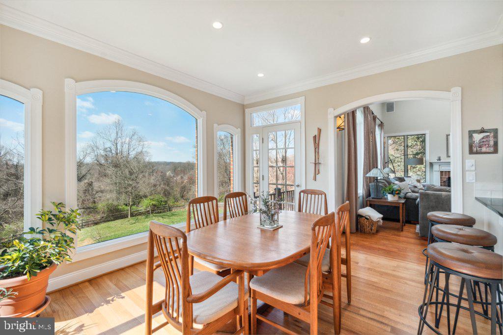 MORGAN MANOR - Residential