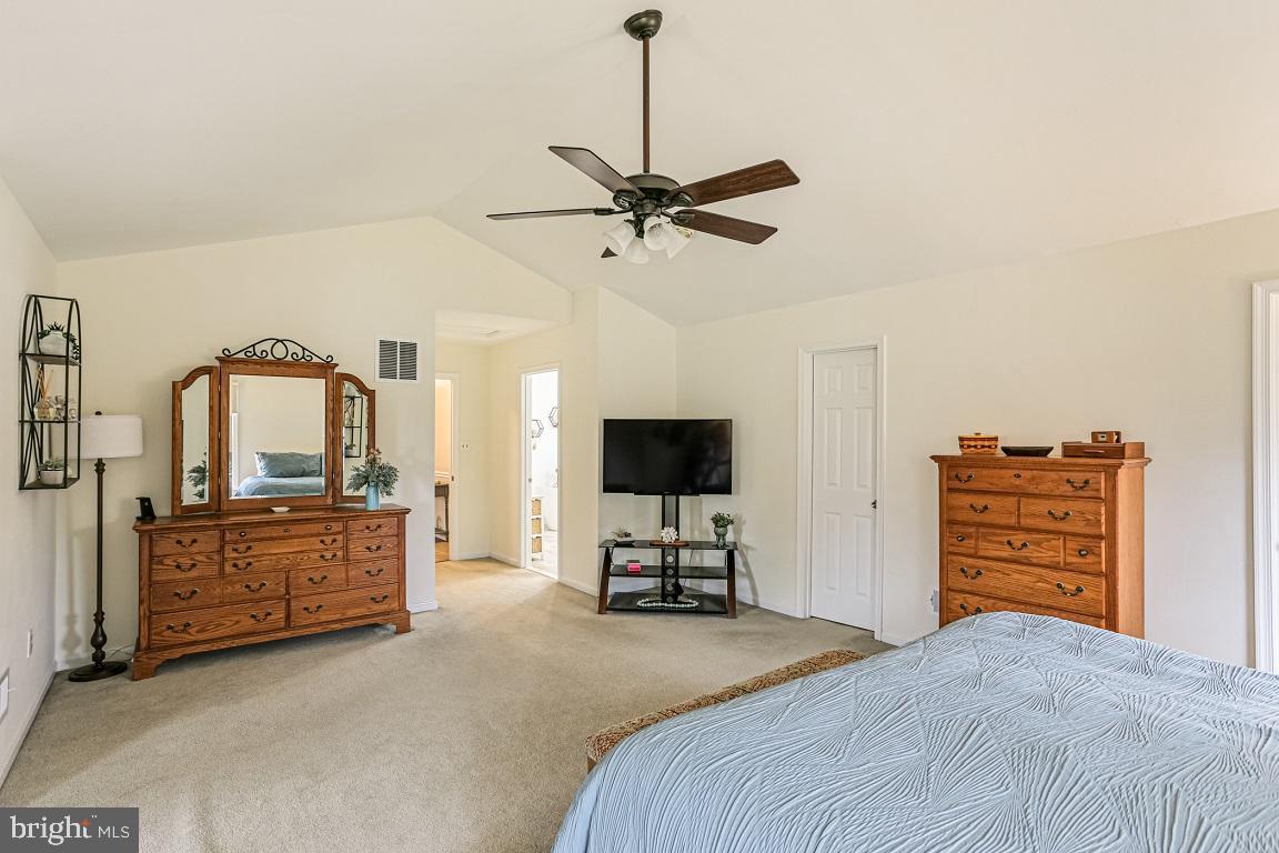 HARVEST FARMS - Residential