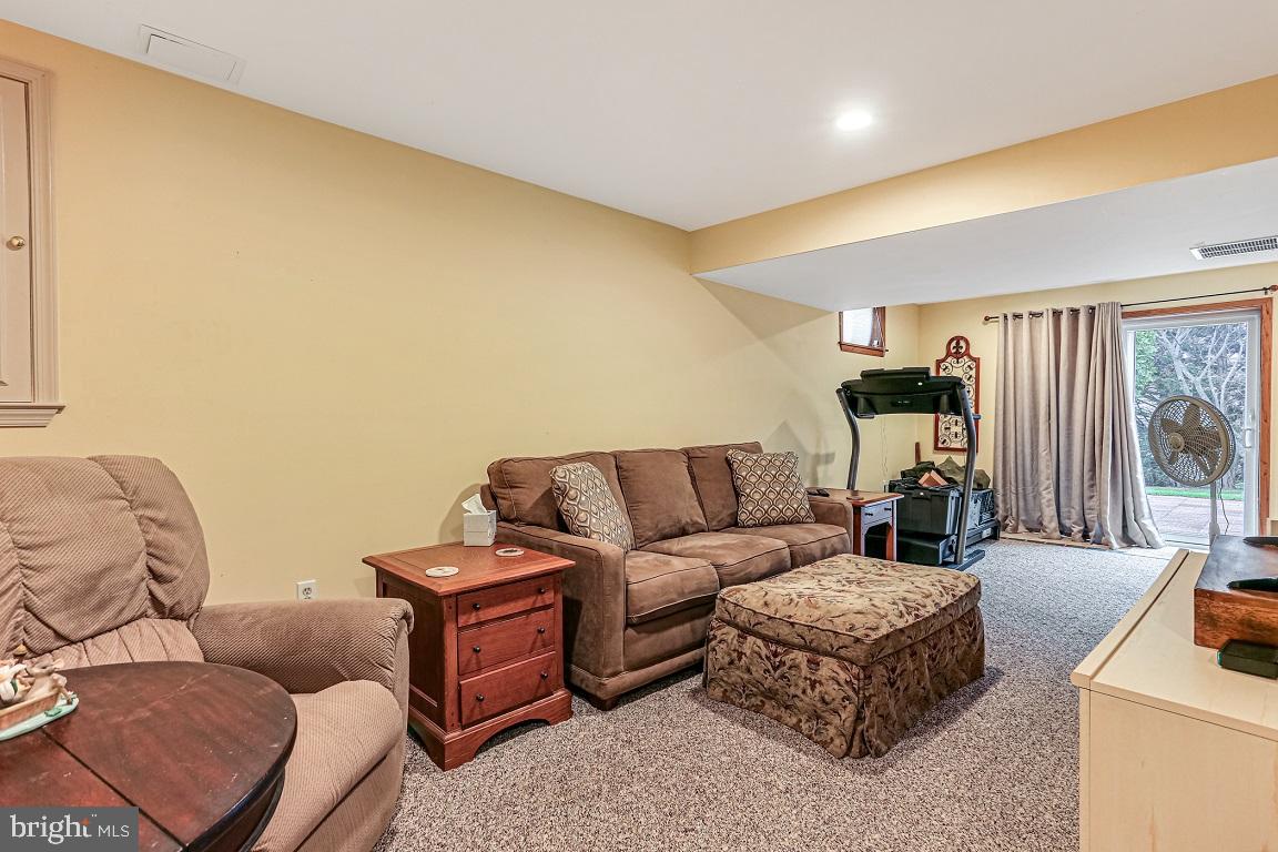 HARVEST FARMS - Residential