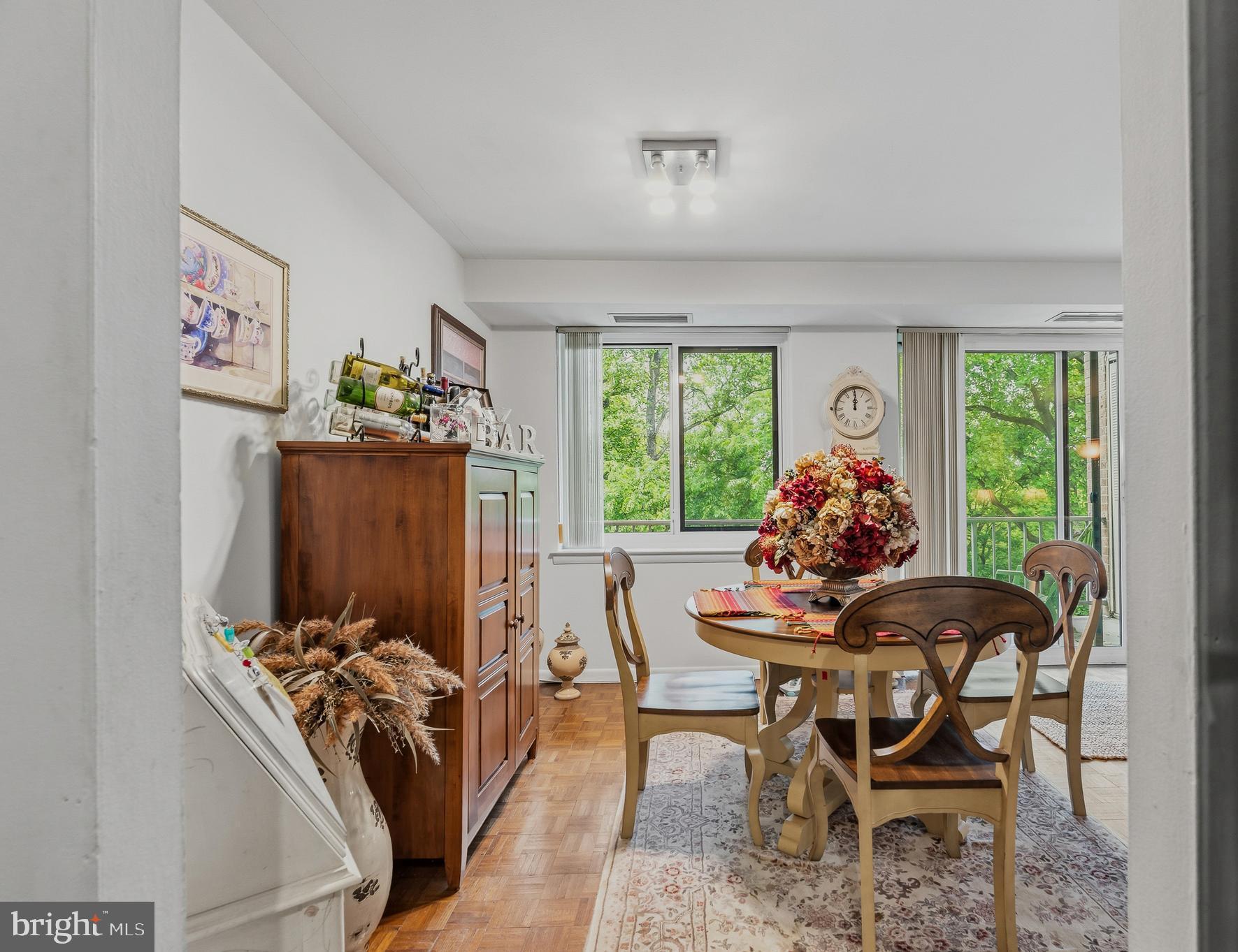 OAK HILL - Residential