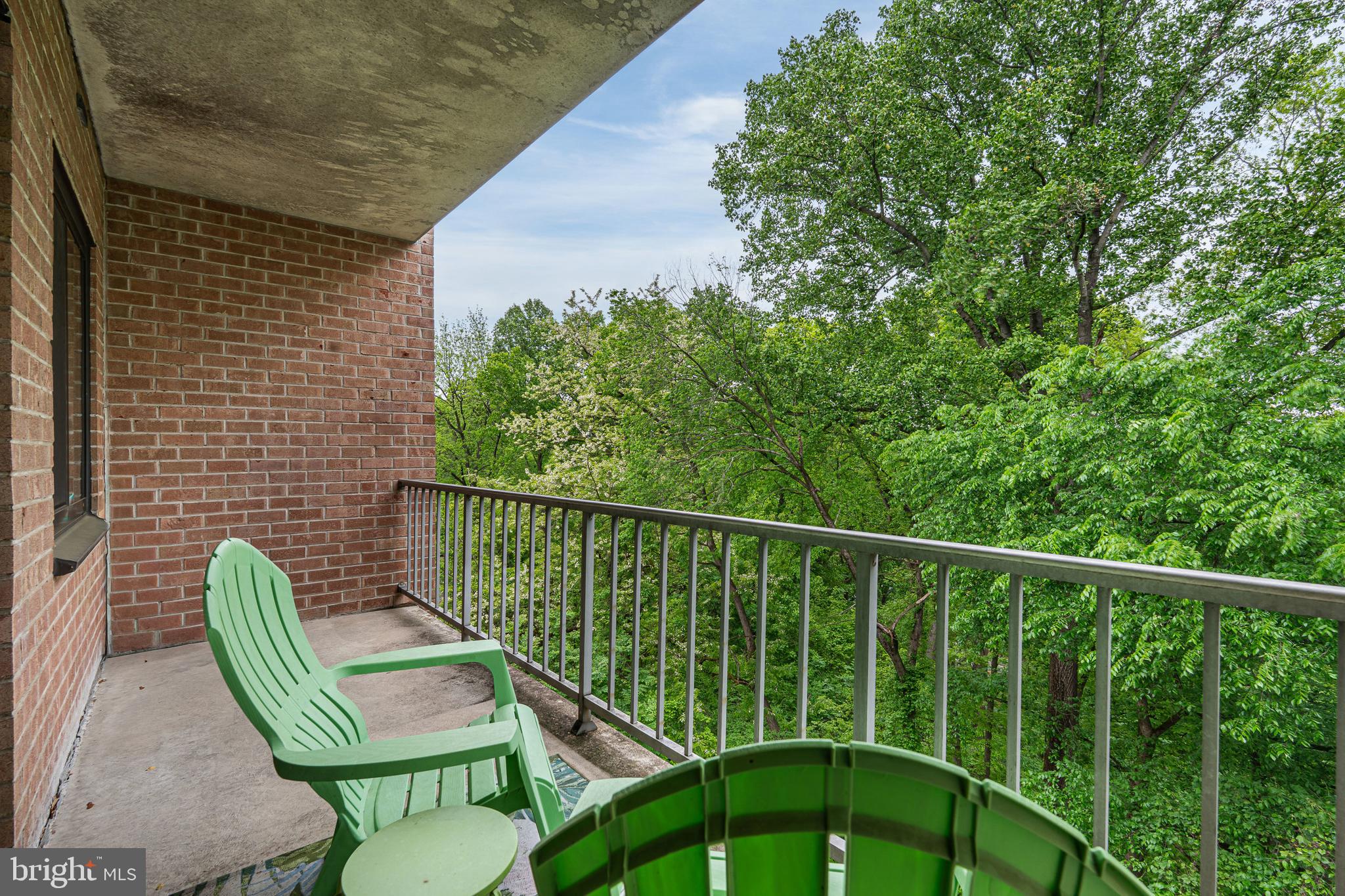 OAK HILL - Residential