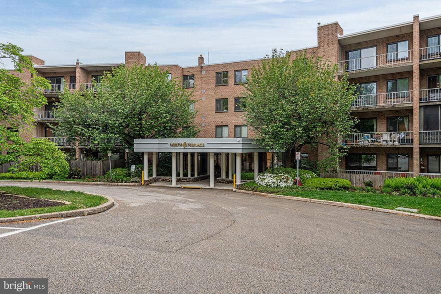 Prime one bedroom, one bath condo at Oak Hill's North Terrace.  Oak Hill Terrace is a luxury, resort-like community nestled in the Penn Valley section of Lower Merion Township. Unit N404 features an open layout and a peaceful balcony. This spacious condo is move-in ready and features plenty of storage space. There is also an on-site laundry facility on each floor. The fourth floor location is ideal, as there are no neighbors above you. Oak Hill Terrace community features: heated pool, fitness center, tennis court, pickleball court, basketball court, playground, and an upscale clubhouse with kitchen. Water, gas, and sewer are included in the condo fee; there is a nominal monthly electric fee. This is a pet friendly community in a desirable location which is close to Conshy, Manayunk, and Center City.