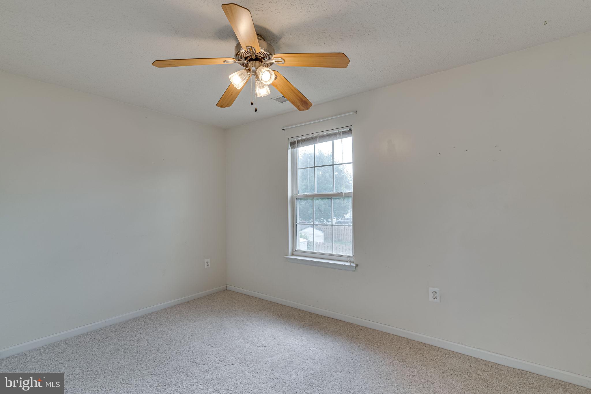 SUN VALLEY ESTATES - Residential