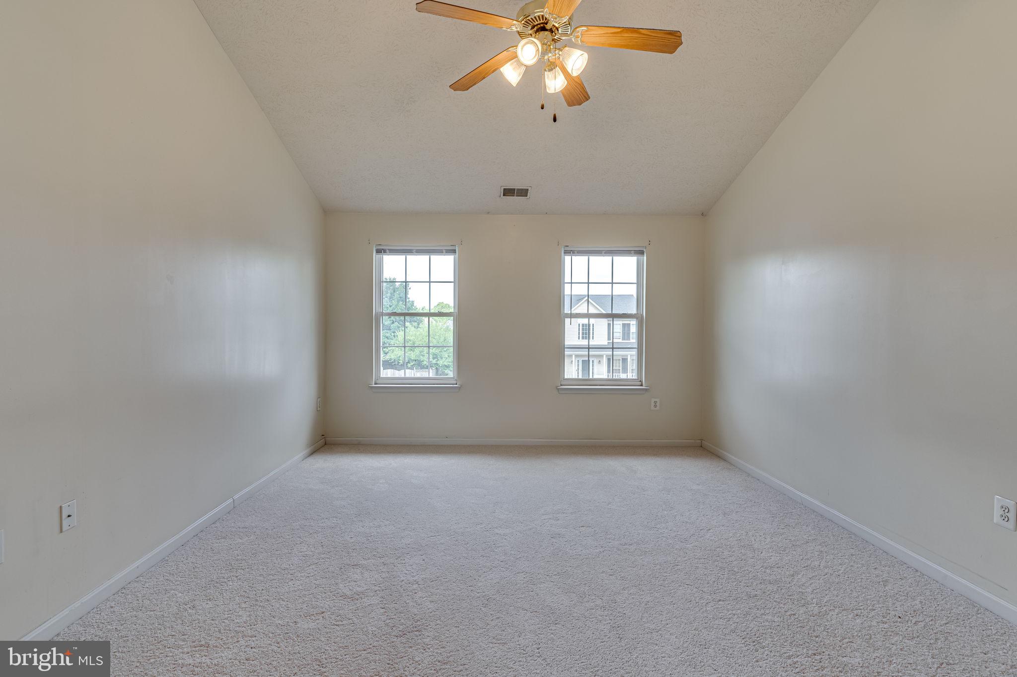 SUN VALLEY ESTATES - Residential