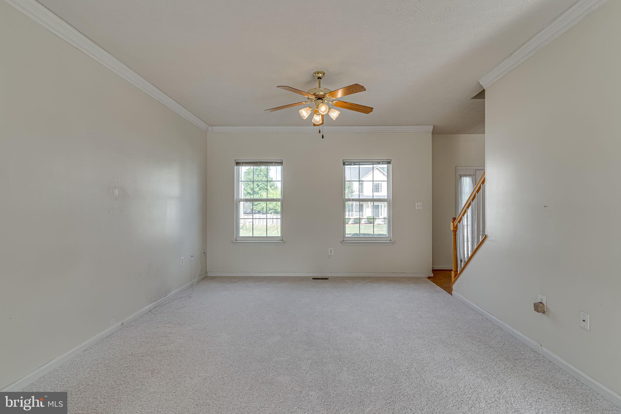 SUN VALLEY ESTATES - Residential