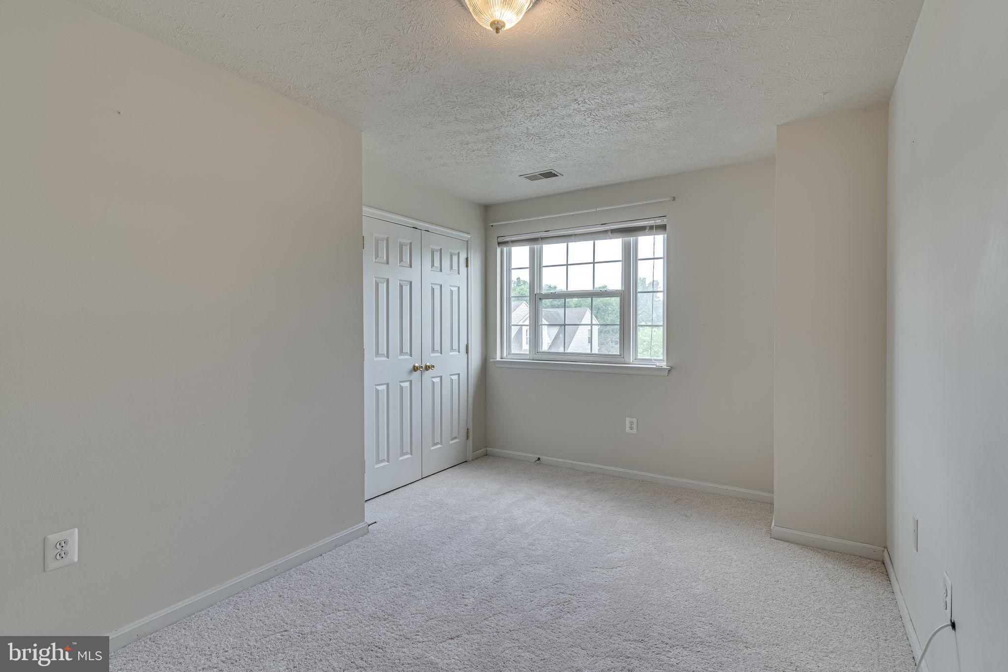 SUN VALLEY ESTATES - Residential