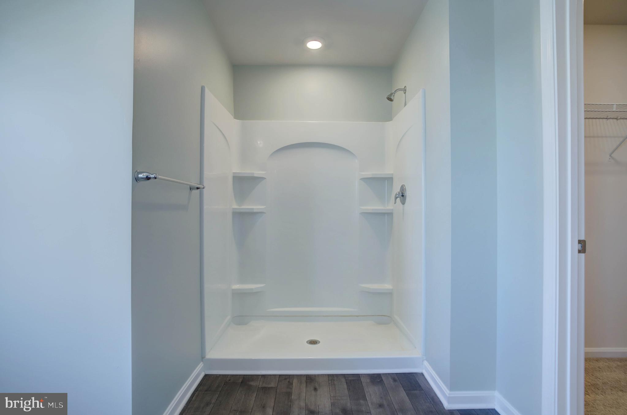 BLACK WATER LANDING - Residential