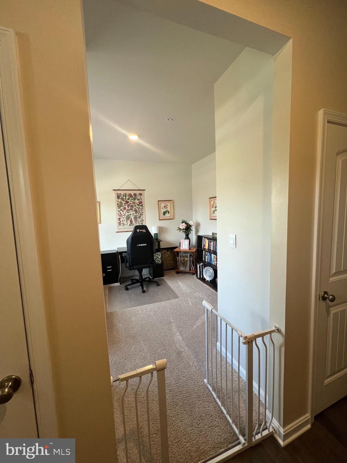 BLACK WATER LANDING - Residential