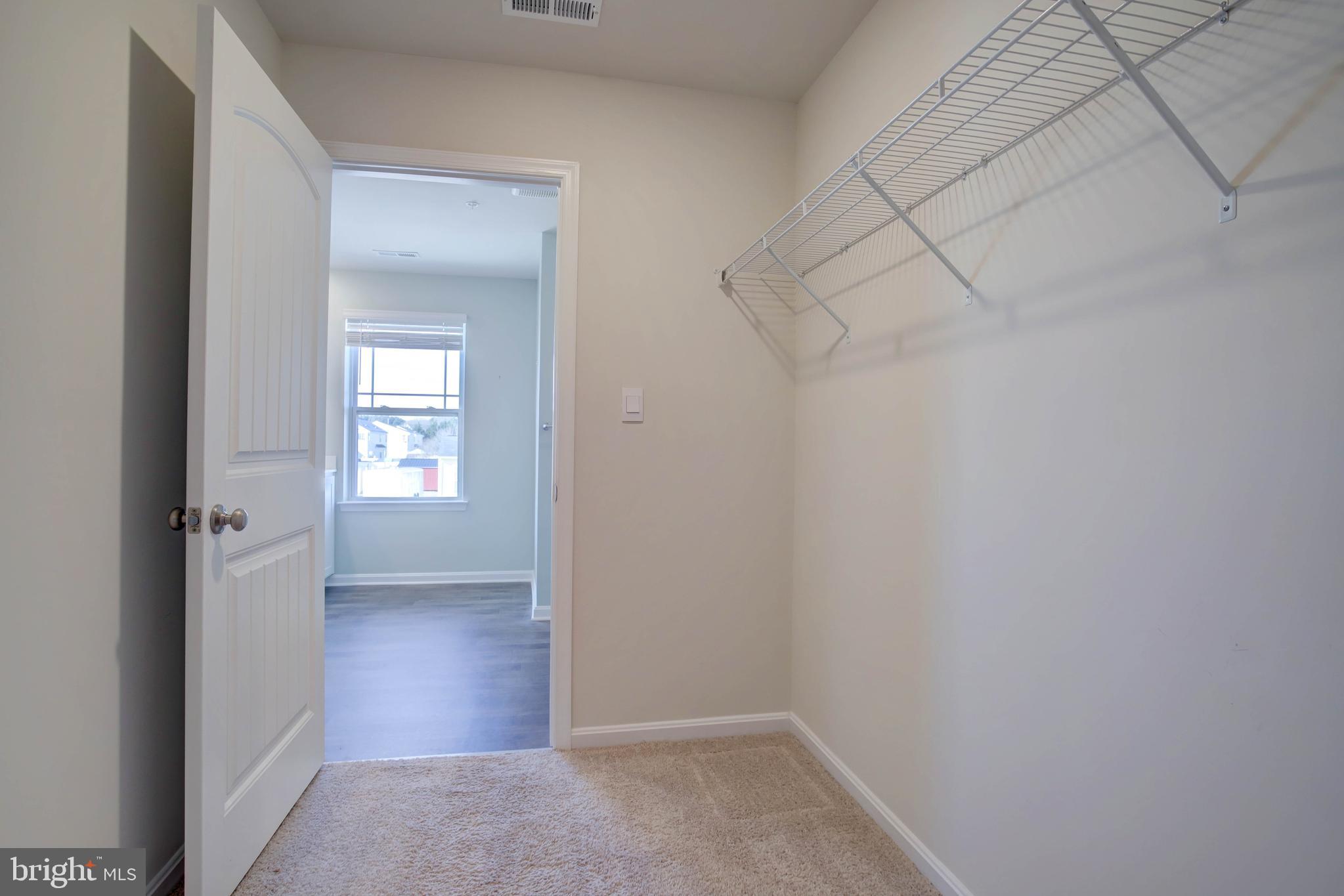 BLACK WATER LANDING - Residential