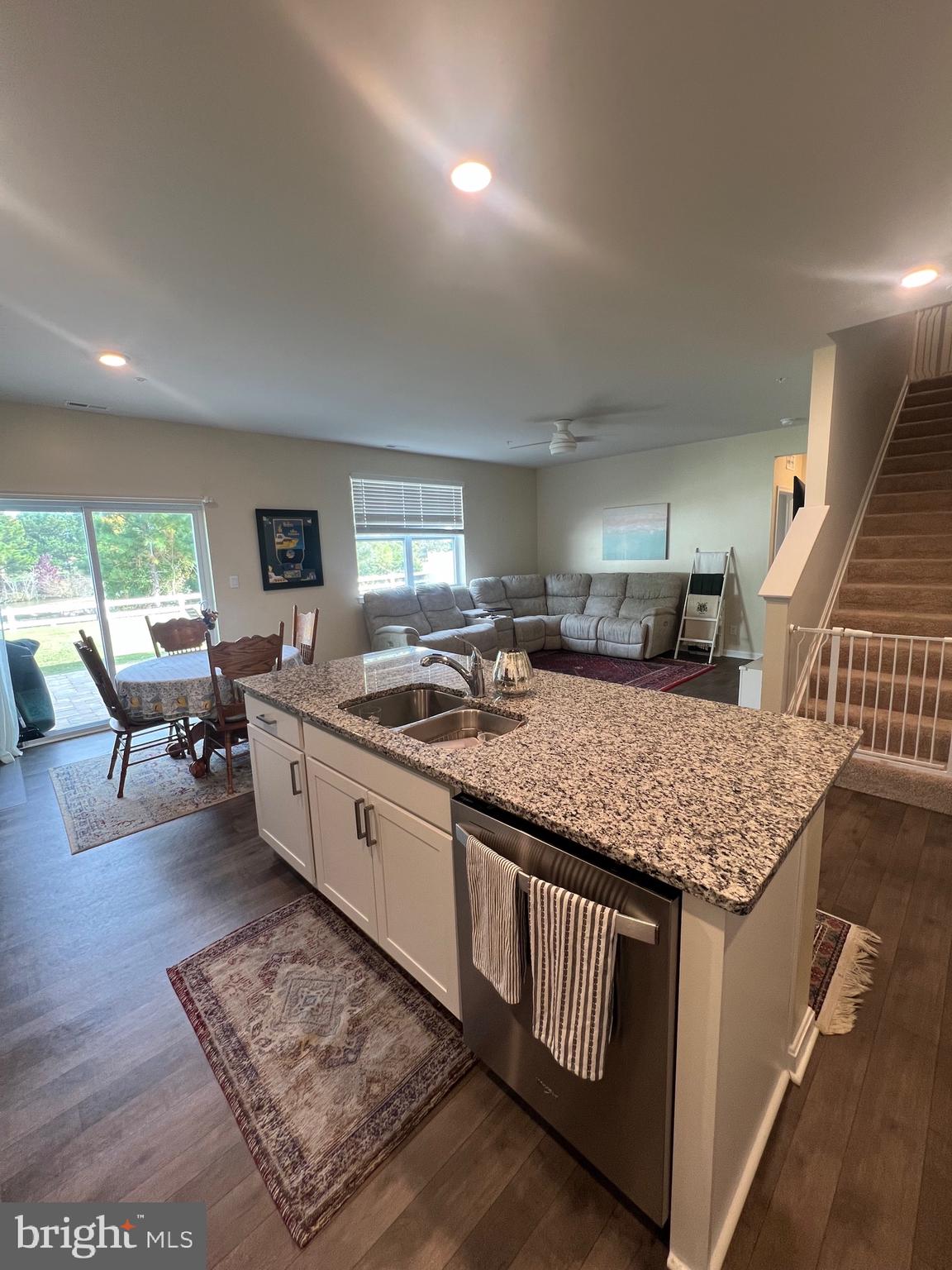 BLACK WATER LANDING - Residential