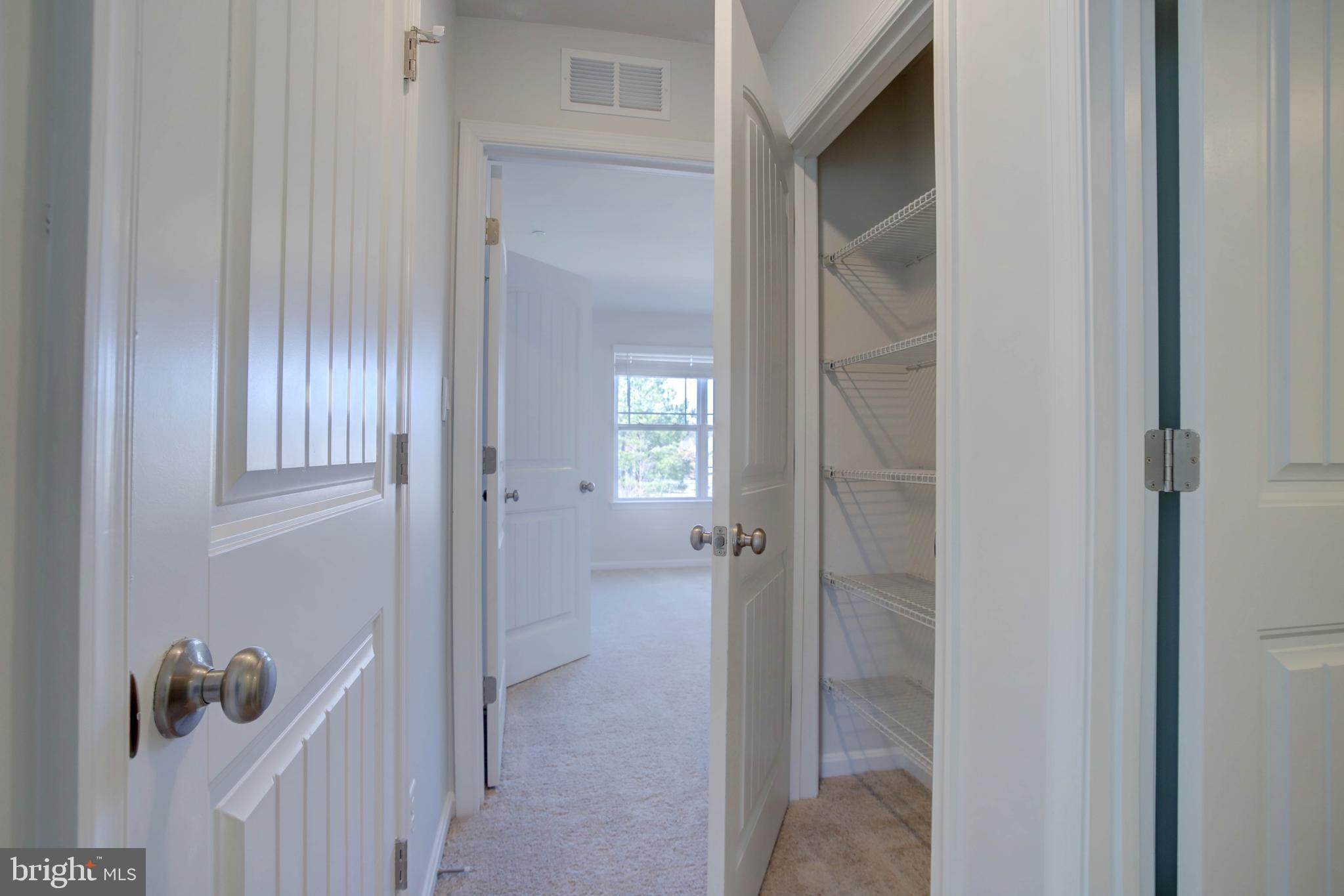 BLACK WATER LANDING - Residential