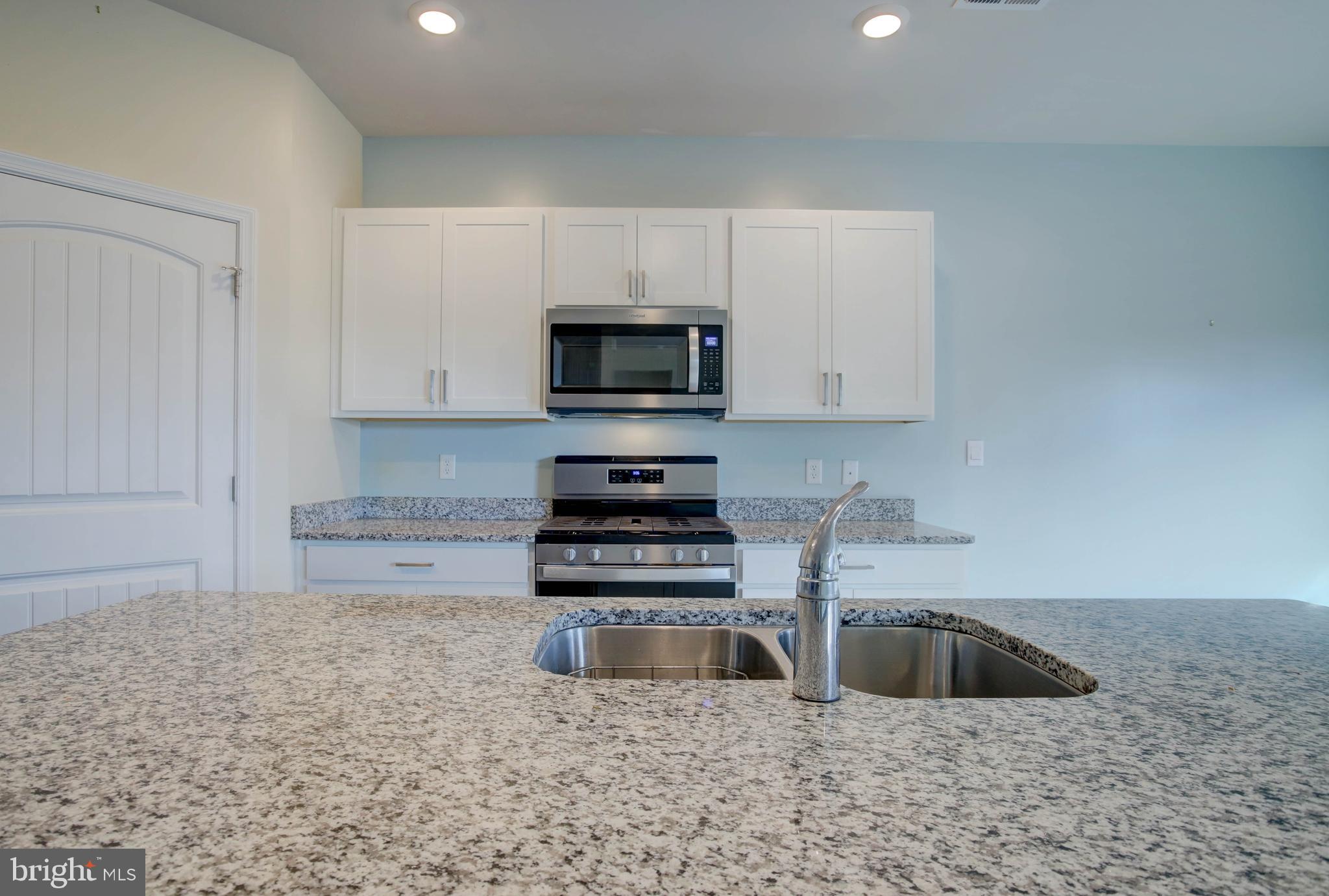 BLACK WATER LANDING - Residential