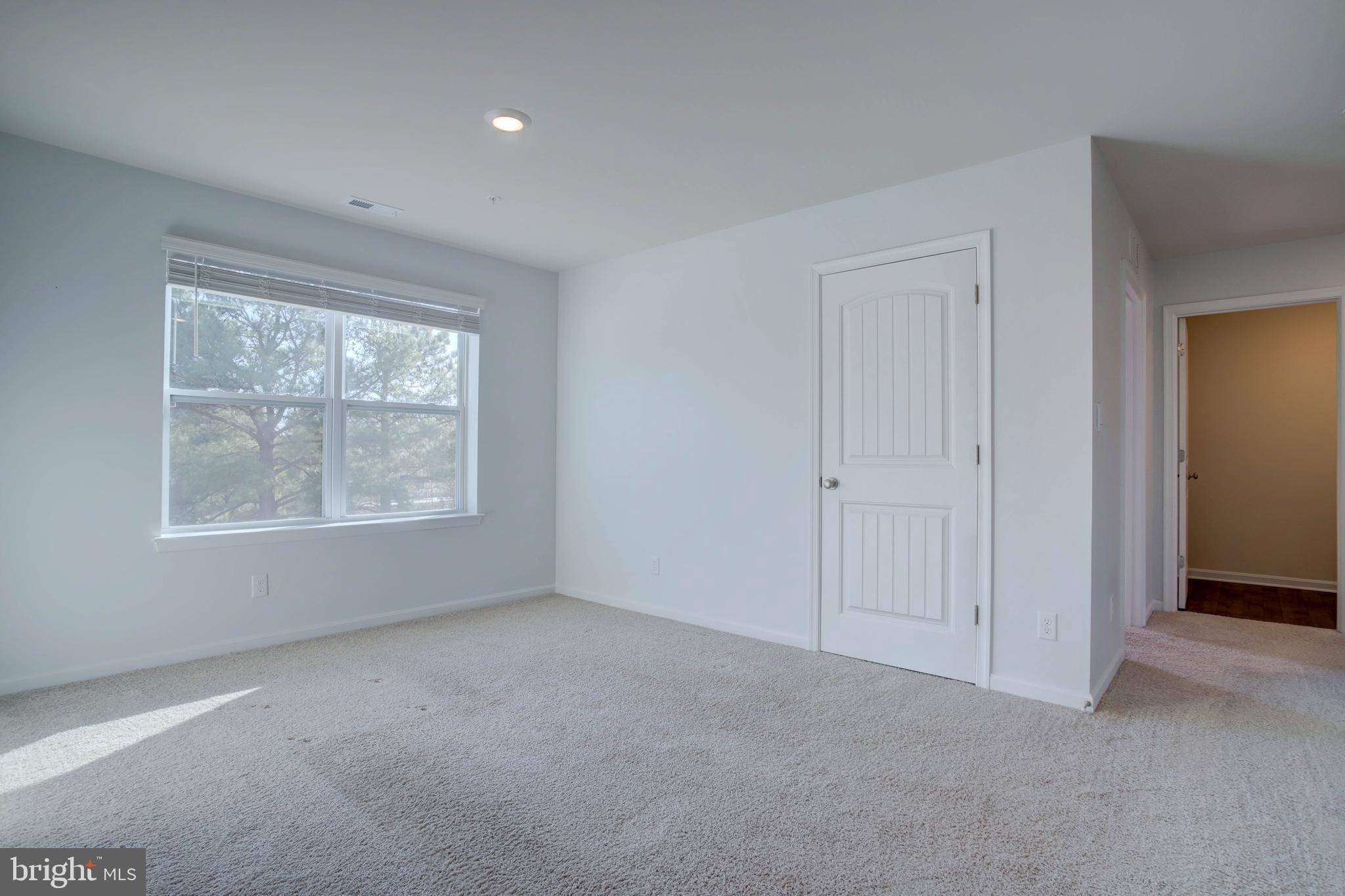 BLACK WATER LANDING - Residential