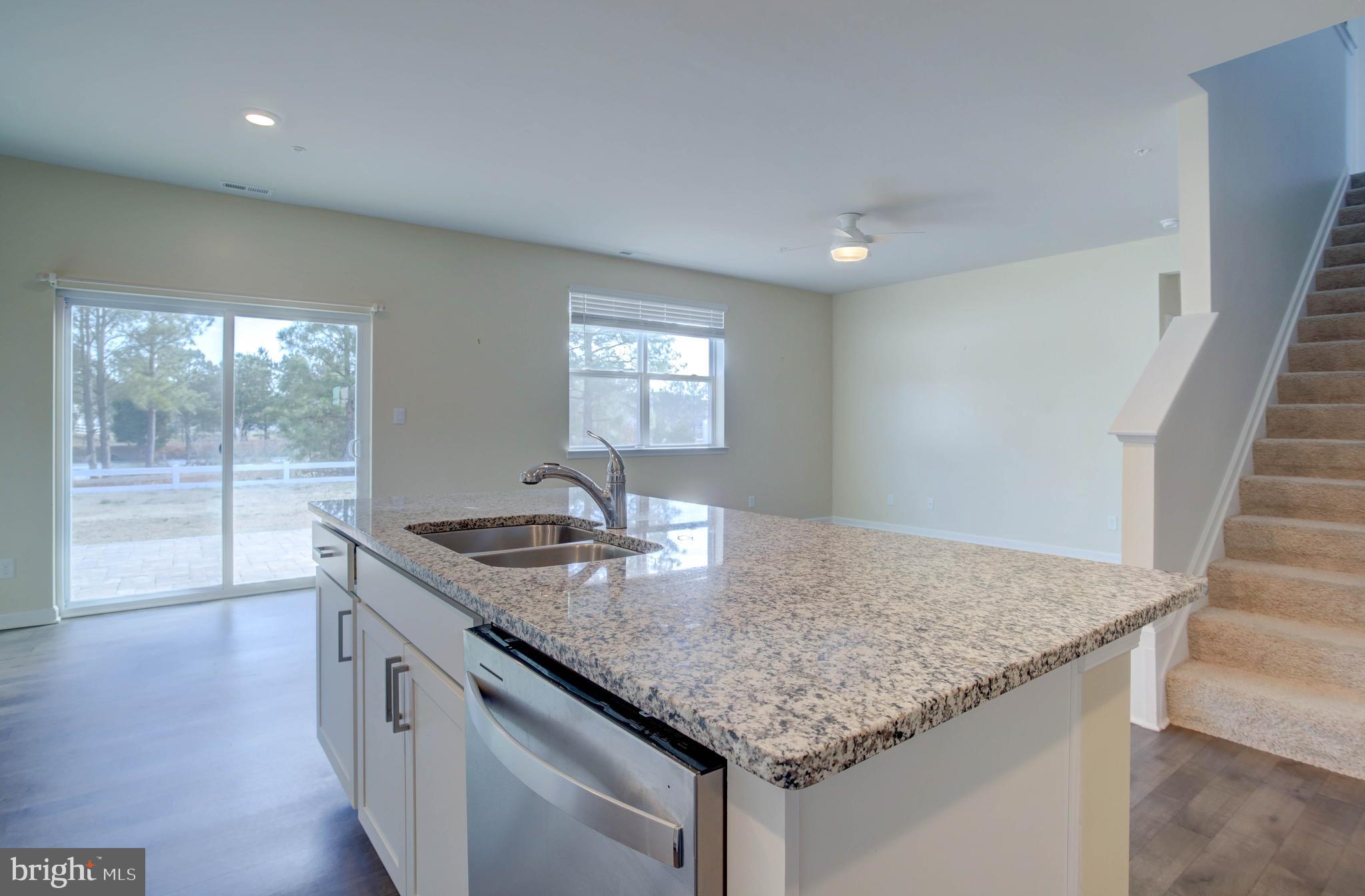 BLACK WATER LANDING - Residential