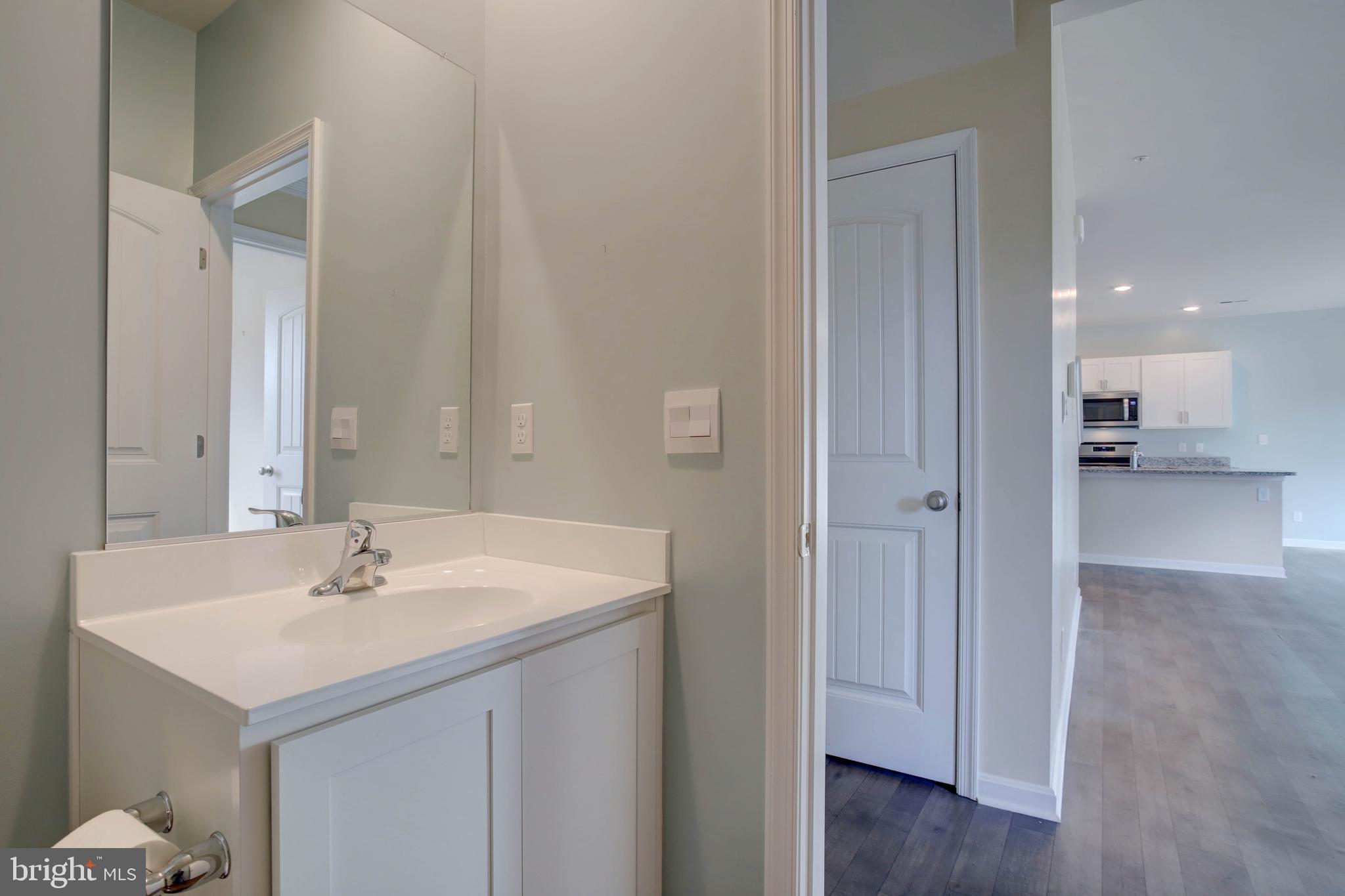 BLACK WATER LANDING - Residential