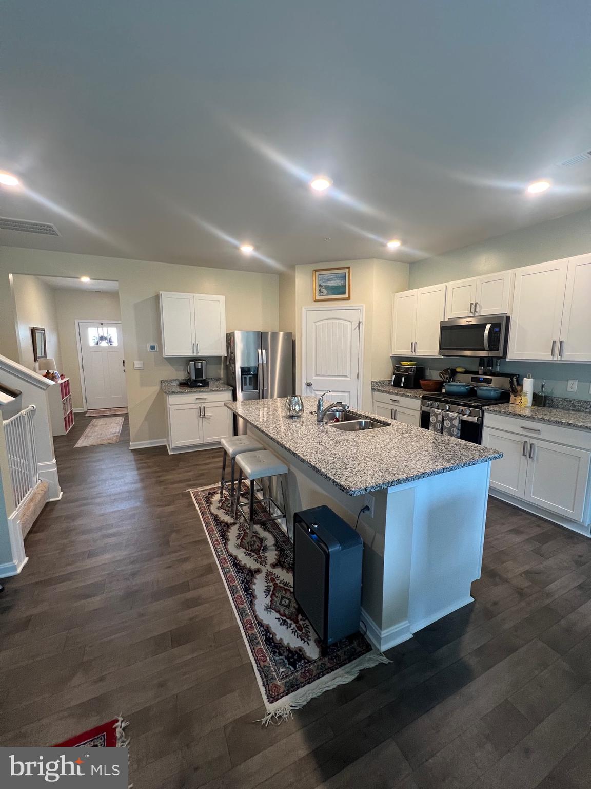 BLACK WATER LANDING - Residential