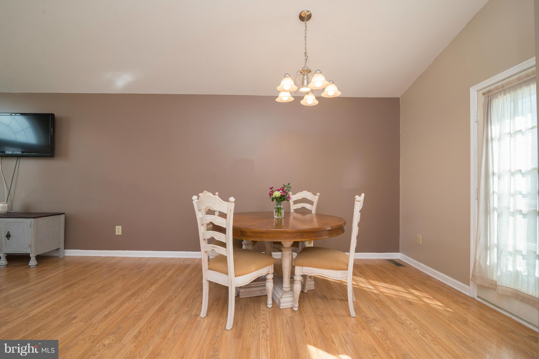 FOREST HEIGHTS - Residential