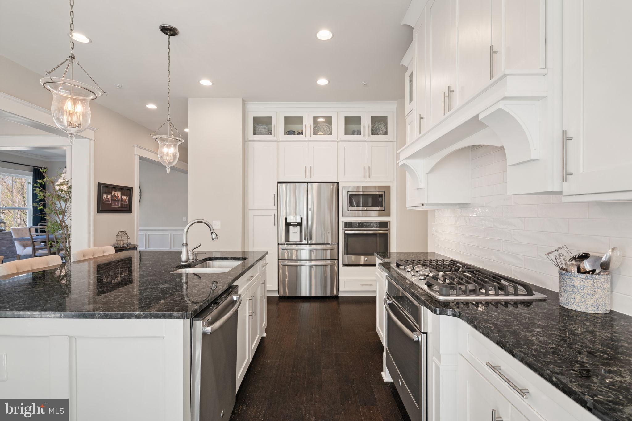 POTOMAC SHORES - Residential