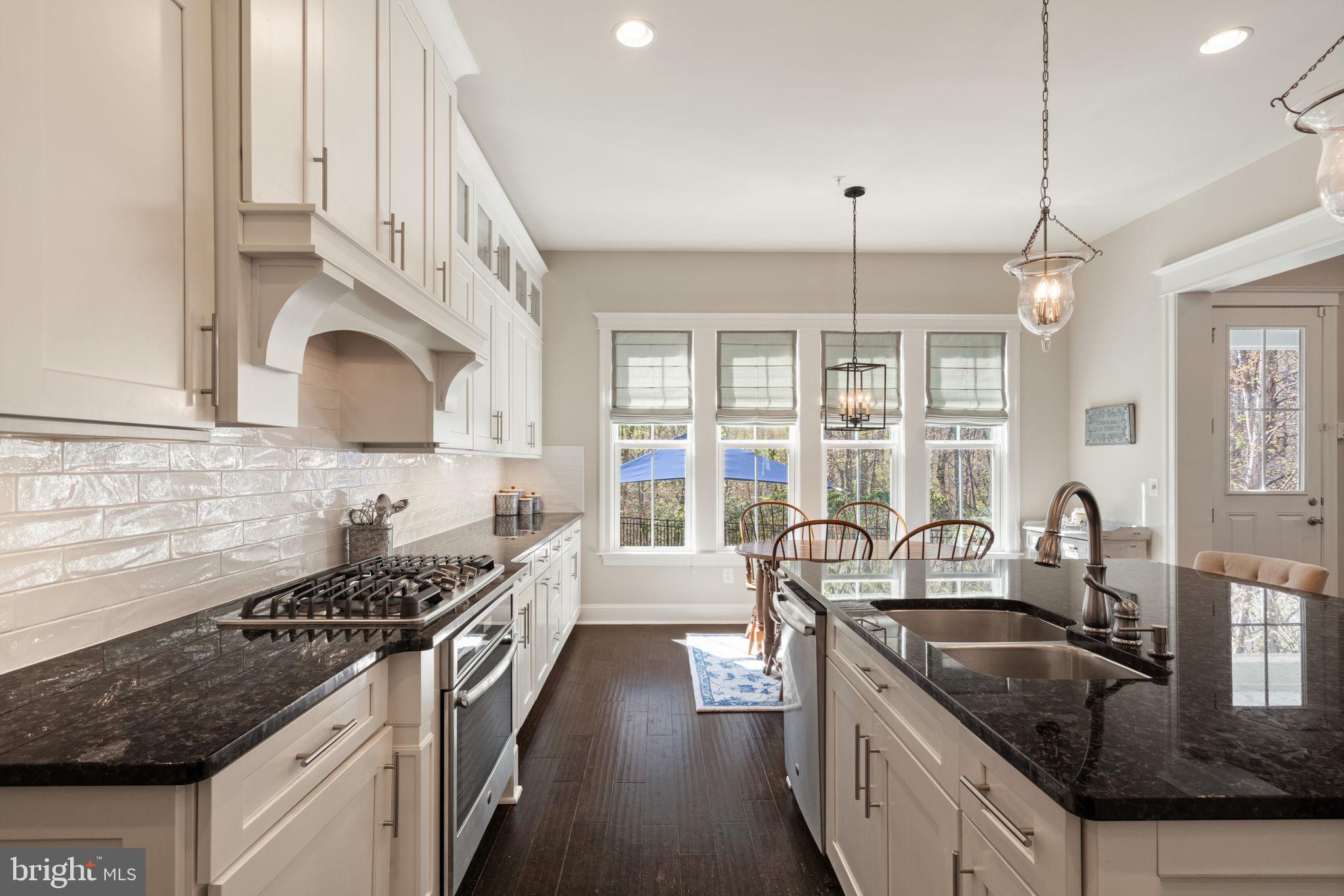 POTOMAC SHORES - Residential