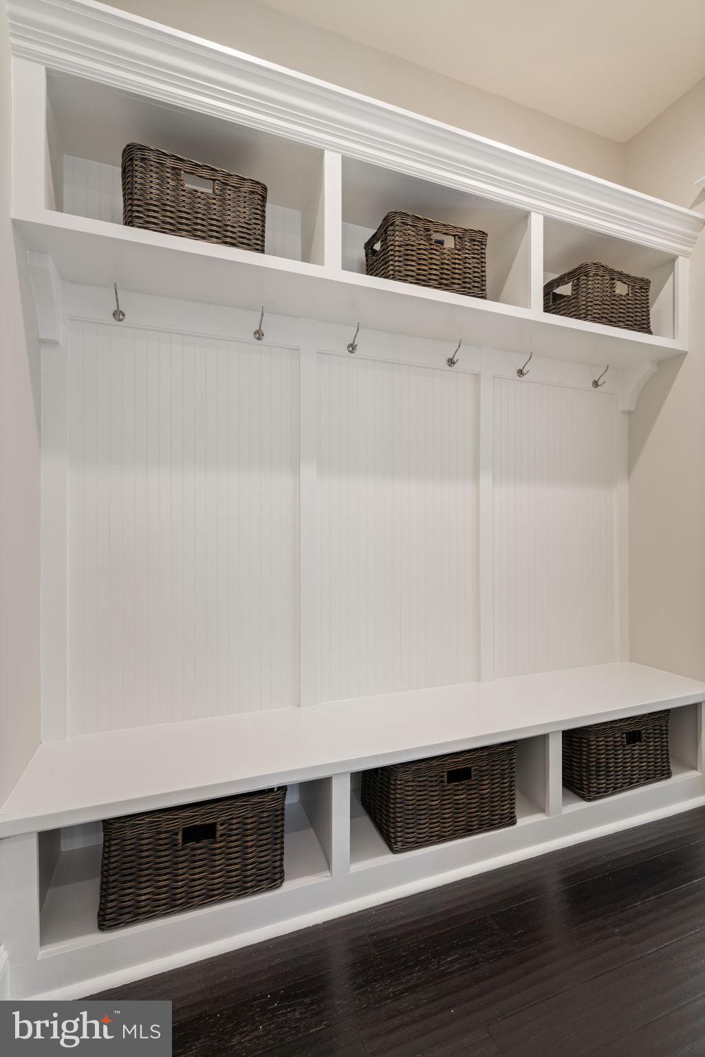 POTOMAC SHORES - Residential