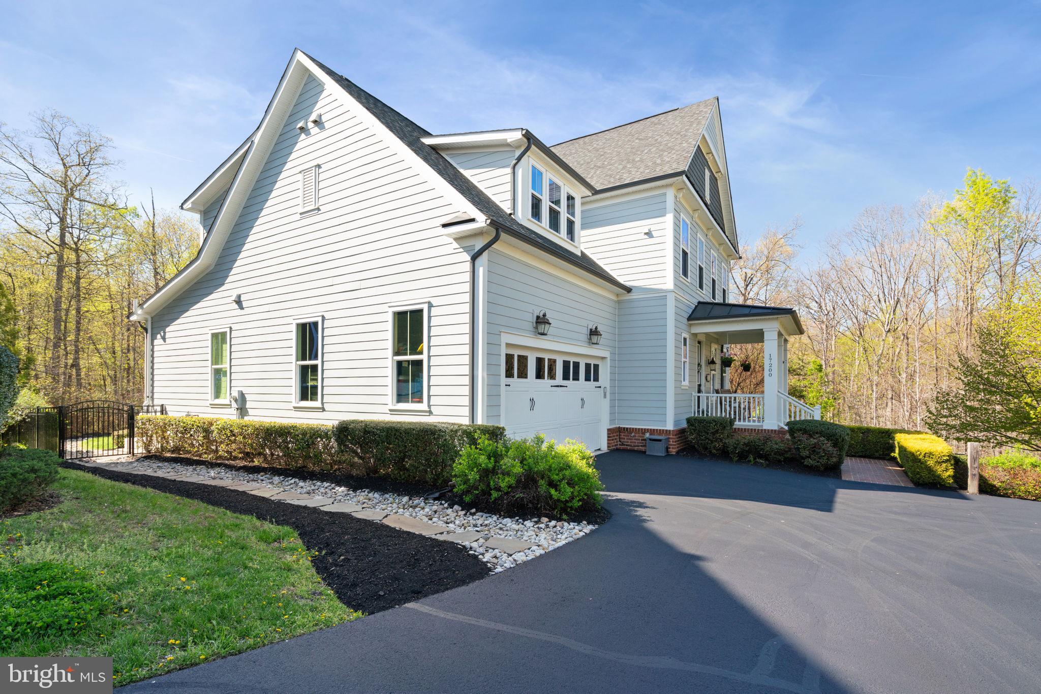 POTOMAC SHORES - Residential