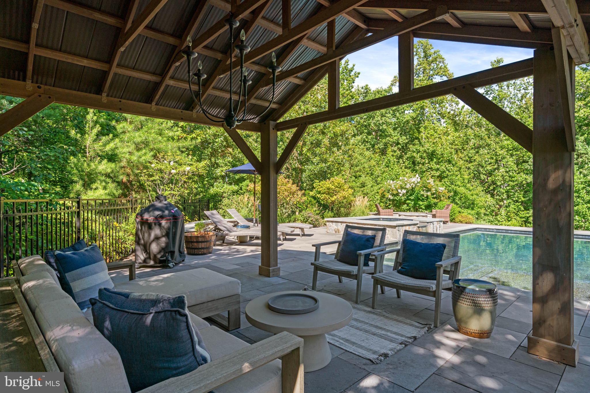 17200 MISS PACKARD COURT