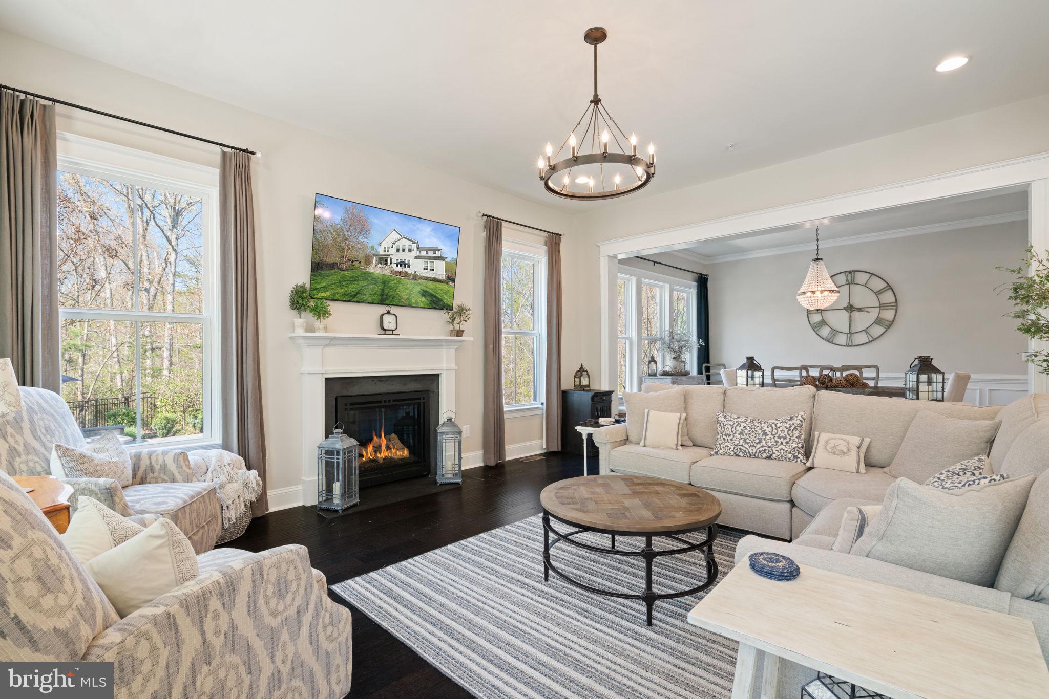 POTOMAC SHORES - Residential